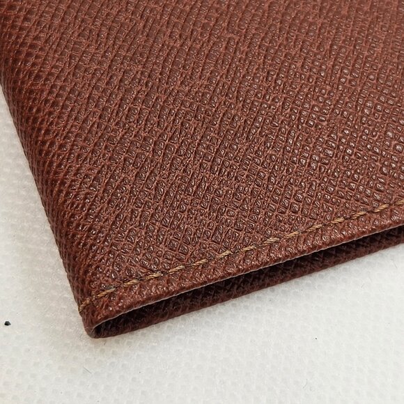 Louis Vuitton Taiga Leather Bifold Pass/ ID Card Case Wallet - Picture 8 of 10